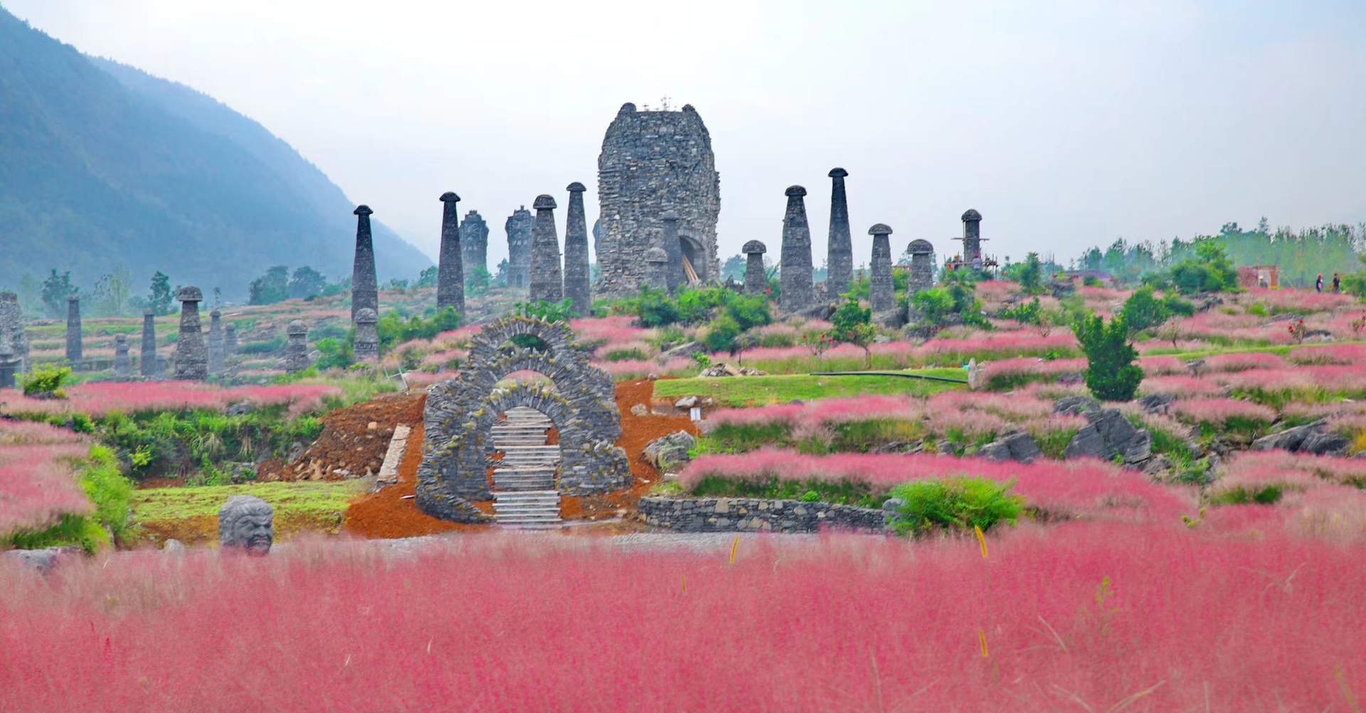 酉阳叠石花谷。 受访者供图