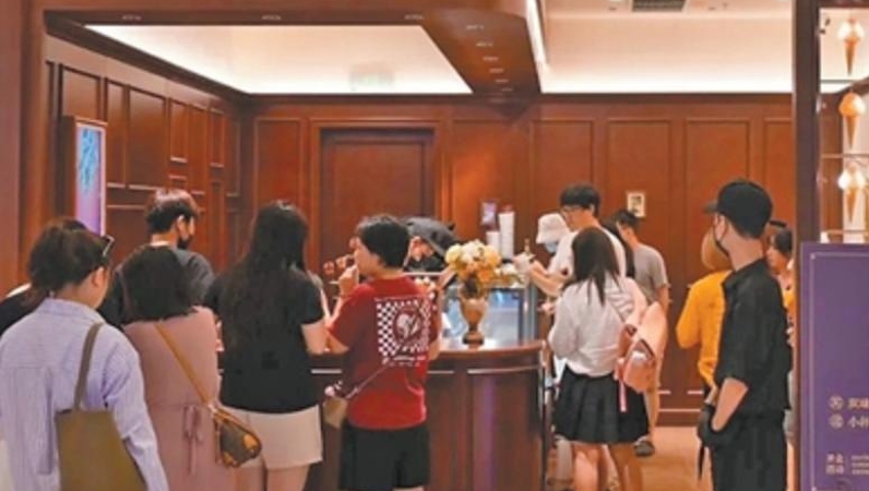 人民日报看重庆｜聚焦青年，拓展消费场景