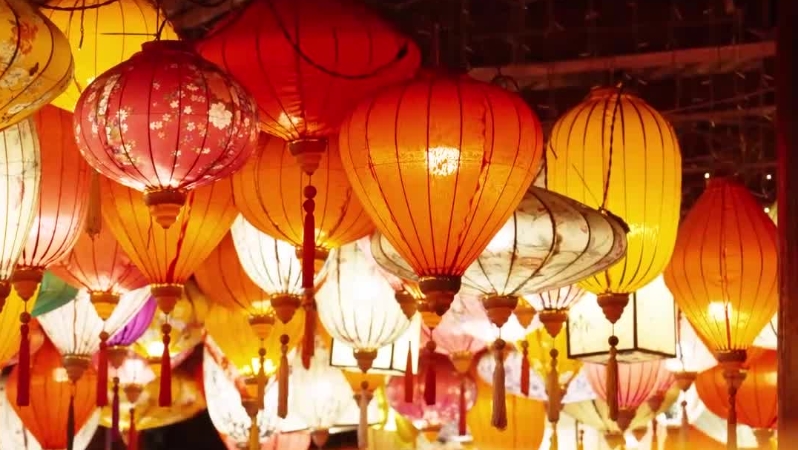 央视新闻看重庆｜热气腾腾的中国 盯一眼走不脱的荣昌卤鹅