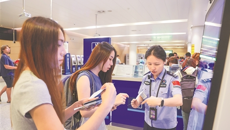 工人日报看重庆｜重庆上半年入出境外国旅客创新高