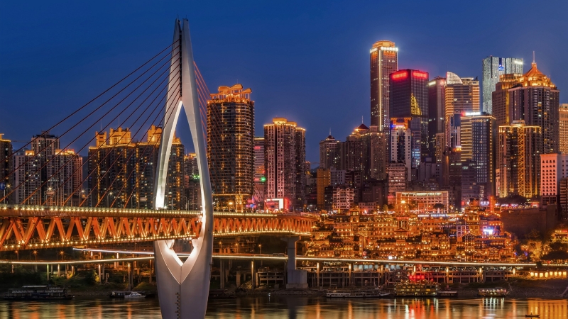 人民日报看重庆｜点亮夜间经济 提升消费体验