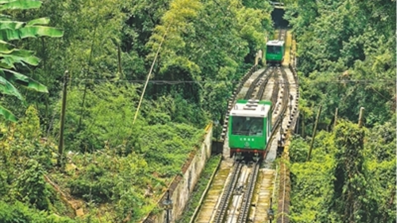 人民日报看重庆｜长寿：又见缆车过山城