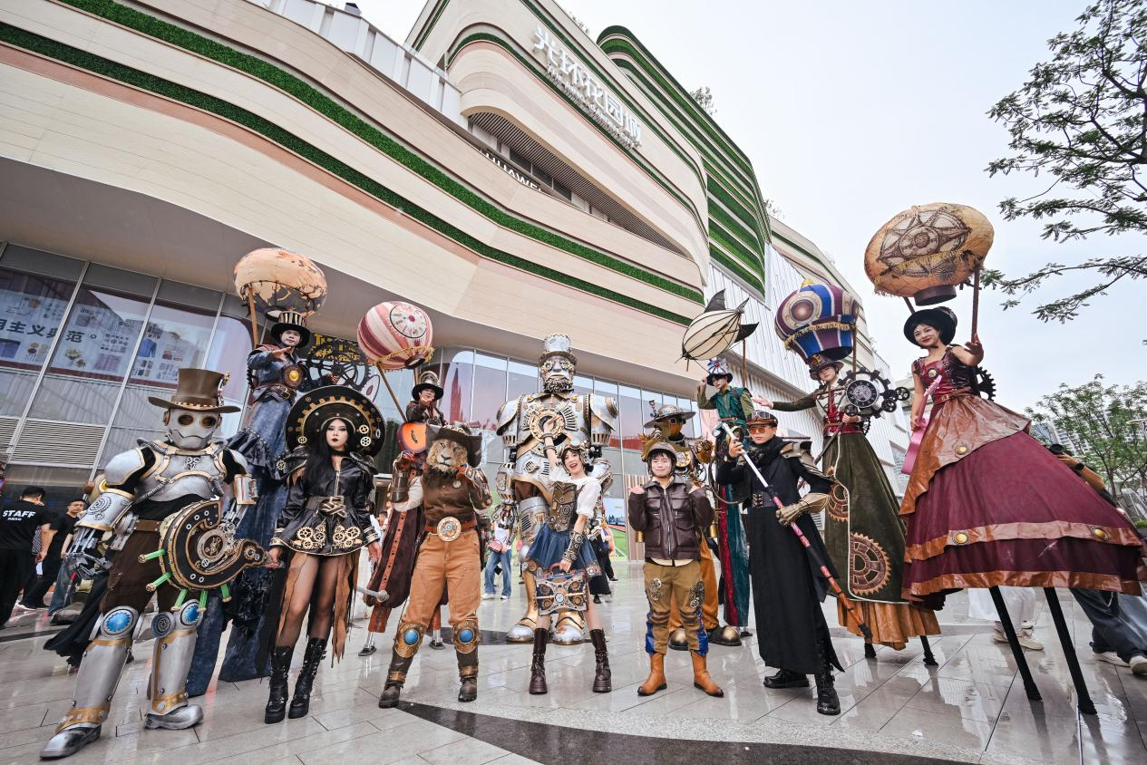 渝北·光环花园城开业现场。受访单位供图