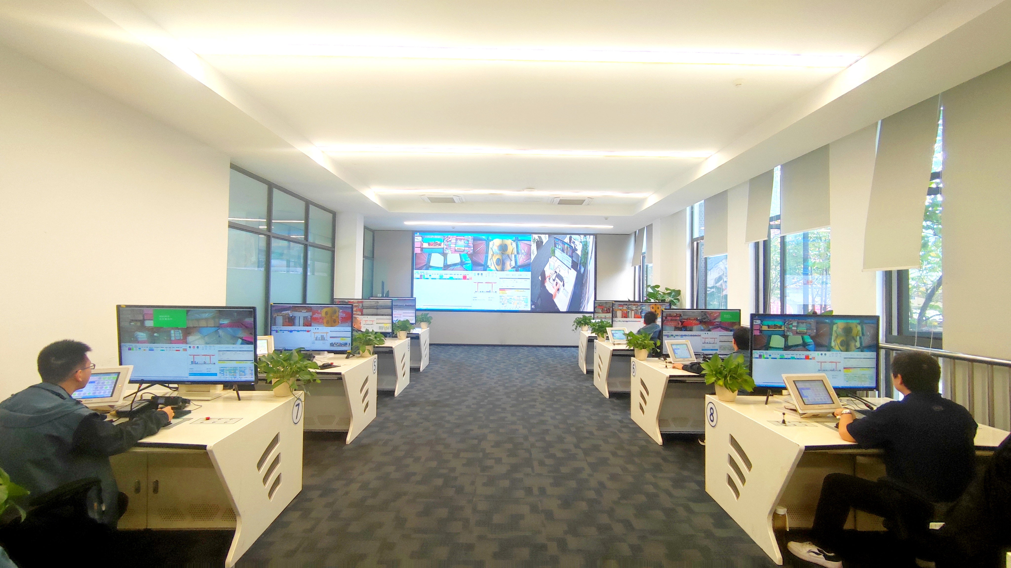010远控室.jpg