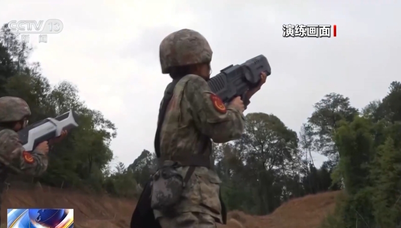 央视新闻看重庆｜无人机攻防、智能调度……直击民兵多课目实战化演练现场