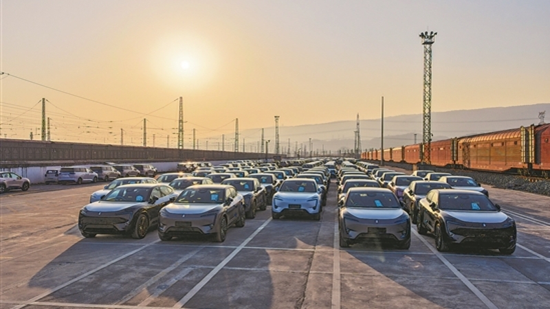 工人日报看重庆｜“重庆造”新能源汽车出海势头强劲